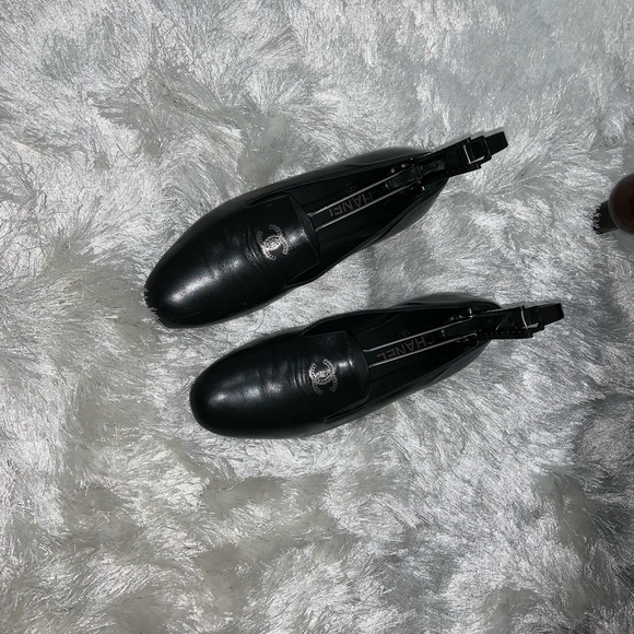 Chanel loafers - Picture 1 of 3